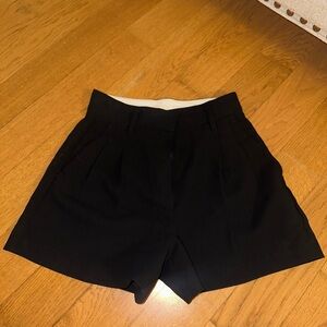 Aritzia Effortless Shorts